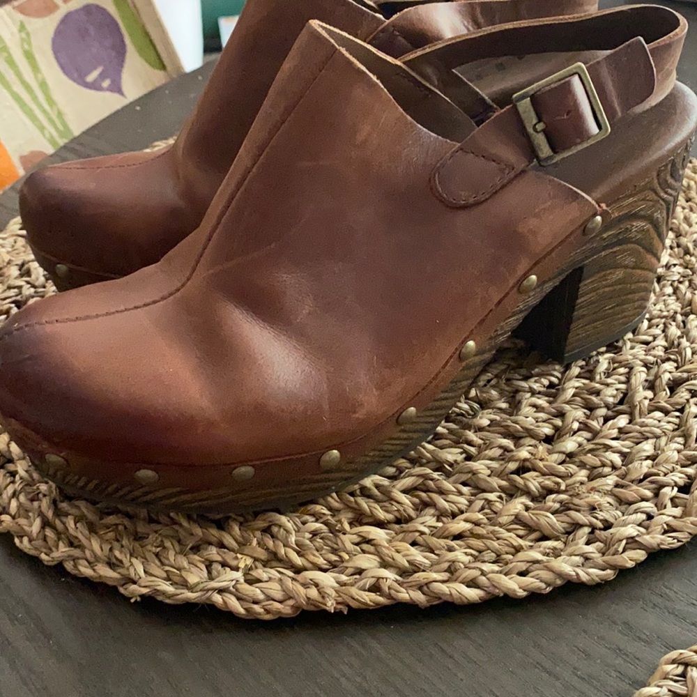 Korks- clogs
